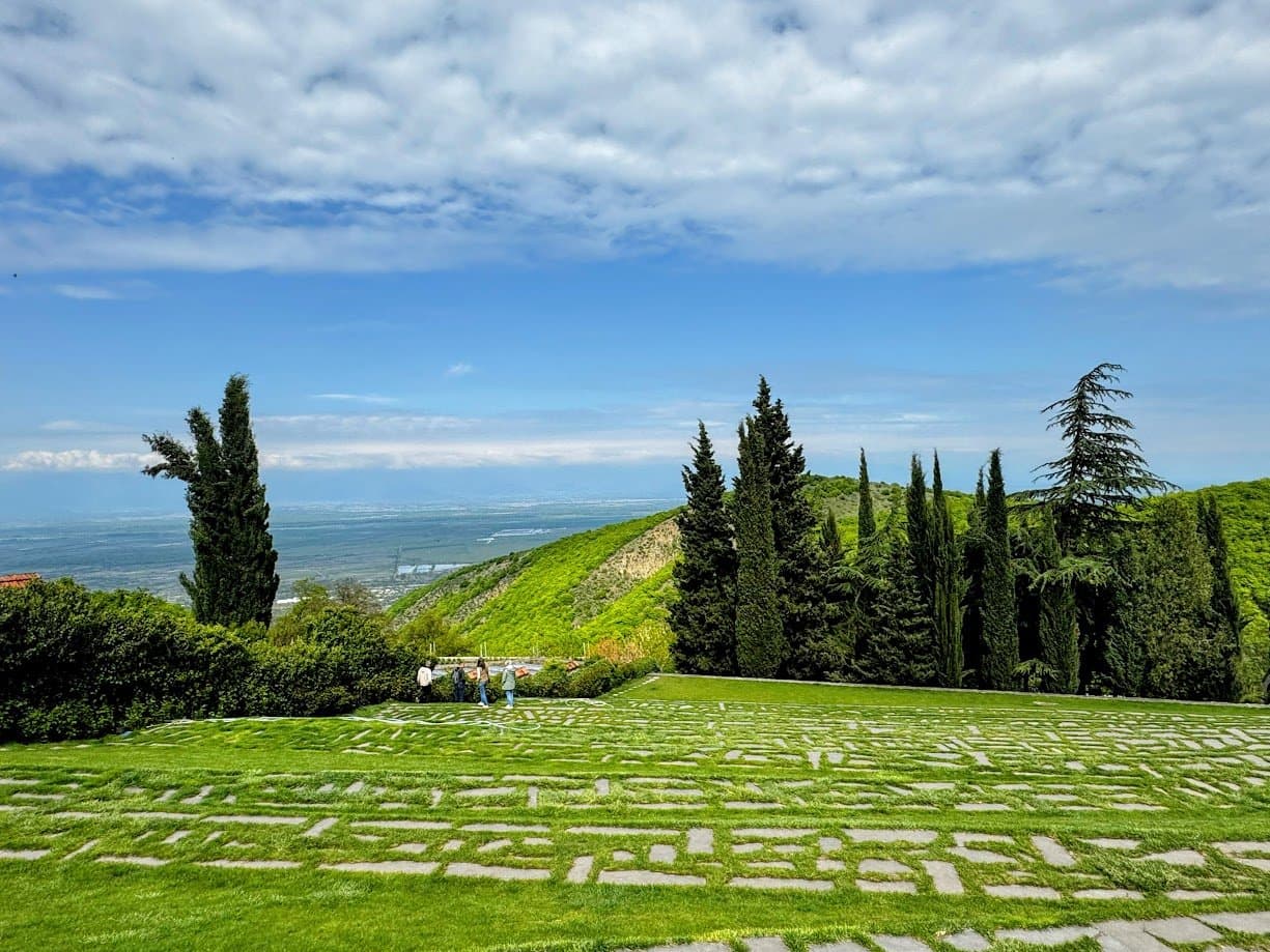 Kakheti – A day trip to Georgia’s famous wine region - Journeys with LeJune