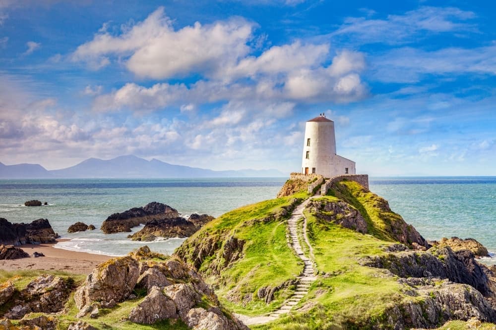 The 14 Best Places to Visit in the UK in 2026