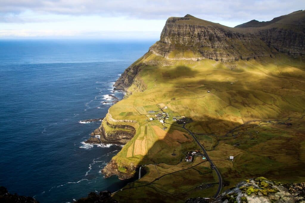 Guide to Gásadalur: Múlafossur Waterfall and scenic hikes at the edge of the Faroes