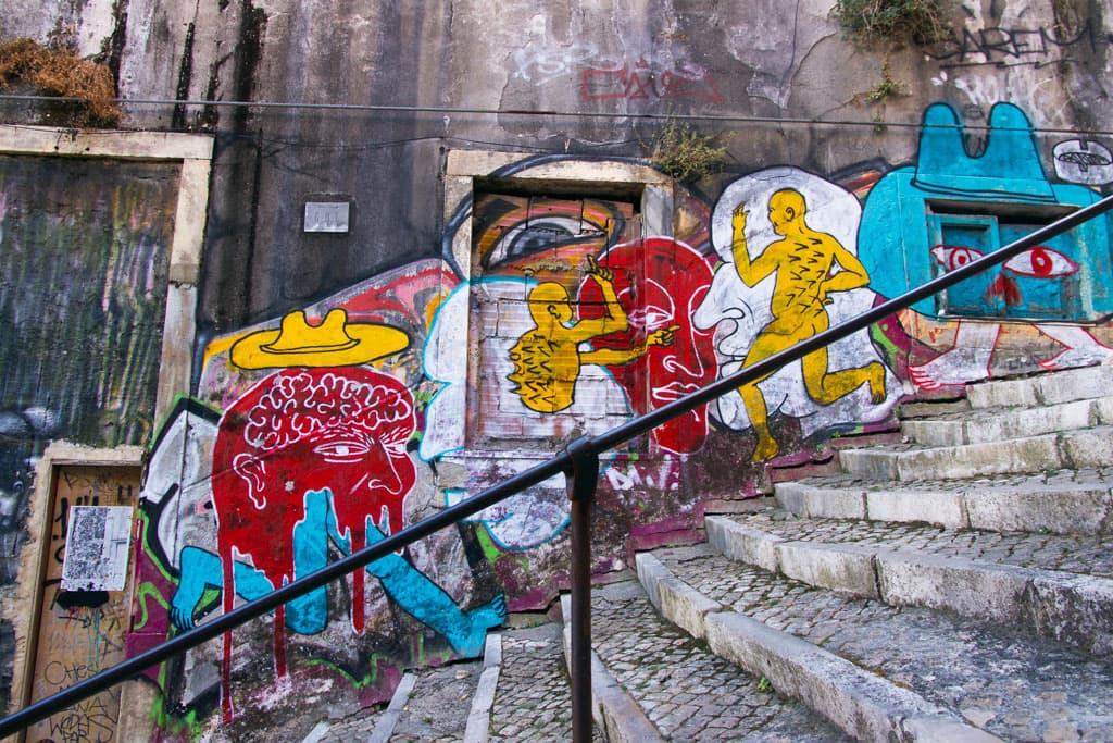38 Unobvious things to do in Lisbon (& hidden gems you can’t miss)