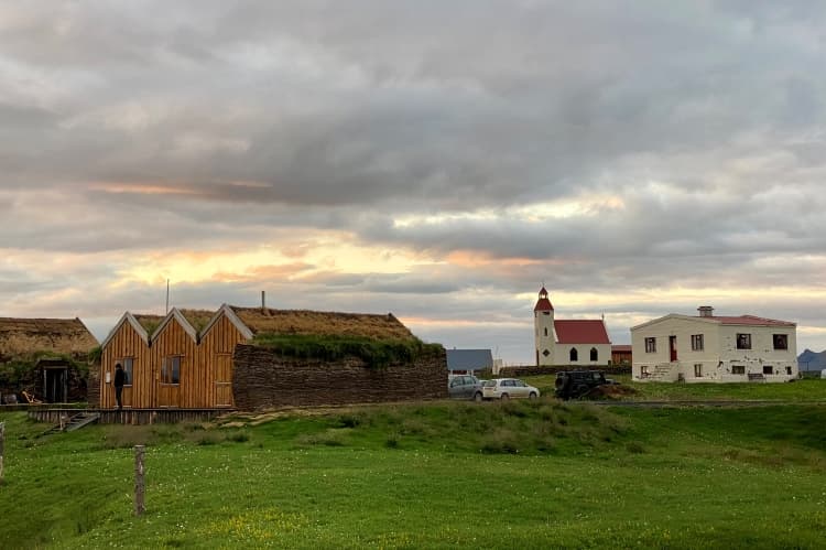 16 Great Iceland Ring Road Hotels For 2025
