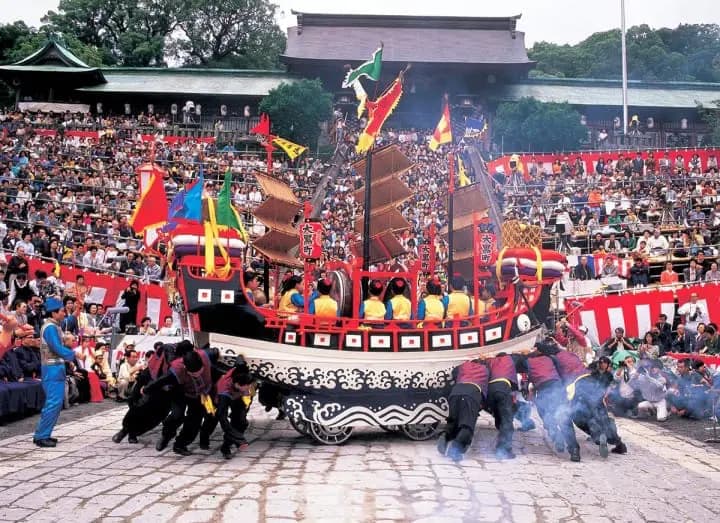 Nagasaki Kunchi Festival 2026: Dates, Access, and Highlights