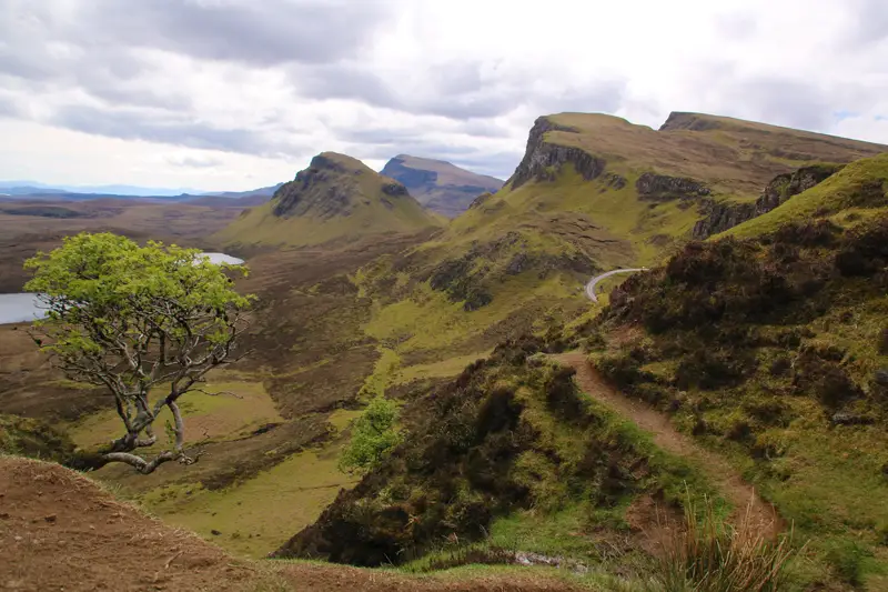 Guide to the Quiraing Walk: Viewpoints, Map and Parking (2026)
