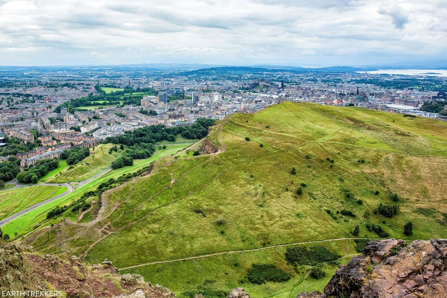 Best Way to Climb Arthur’s Seat: An Extinct Volcano in Edinburgh